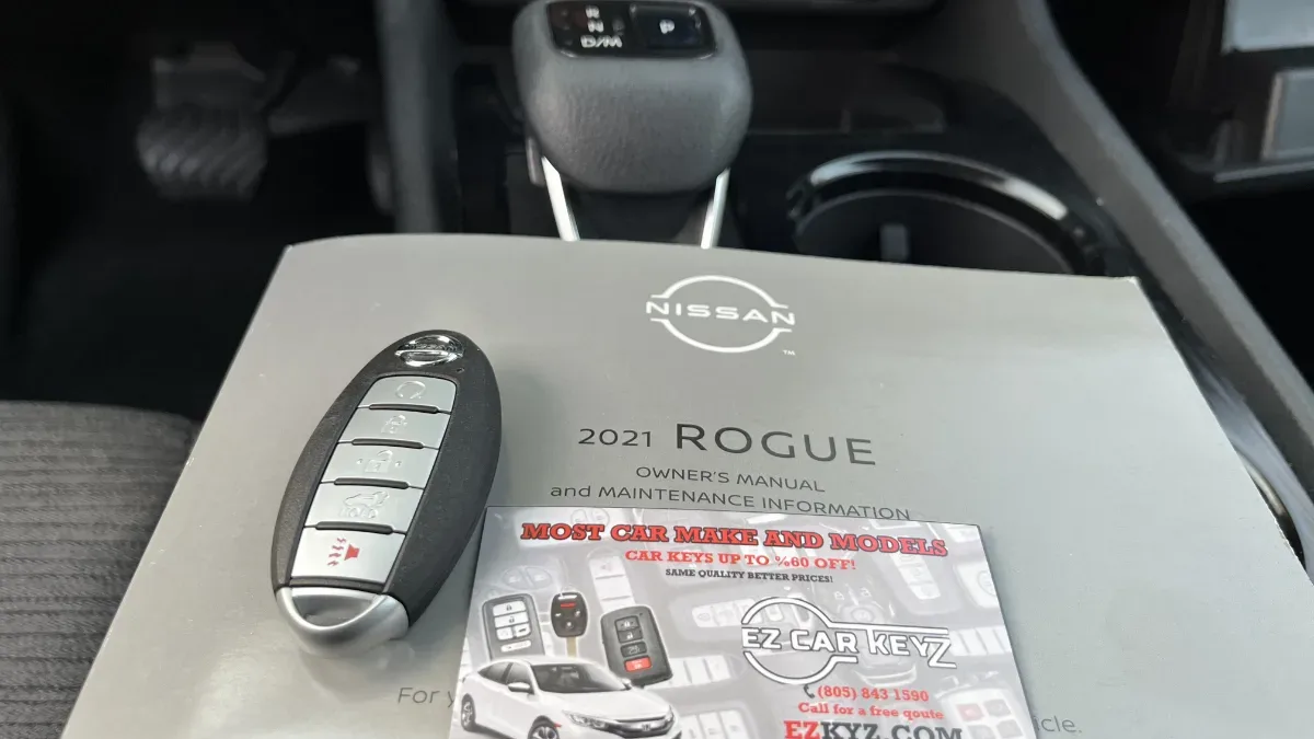 2021 Nissan Versa key made with no spare by EZ Car Keyz Thousand Oaks CA