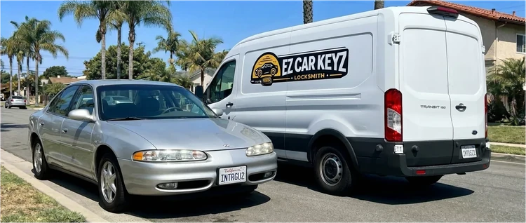 Oldsmobile Aurora mobile car key service by EZ Car Keyz in Ventura County