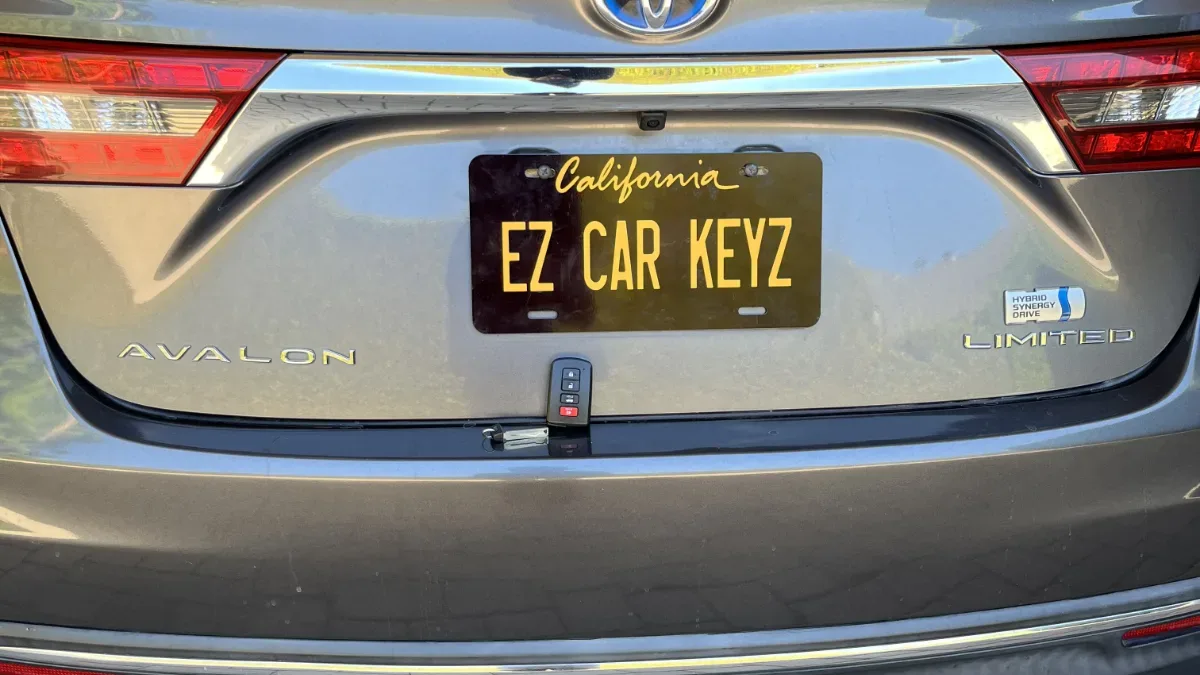 Mobile 2022 Toyota Highlander key replacement at your location in Goleta CA