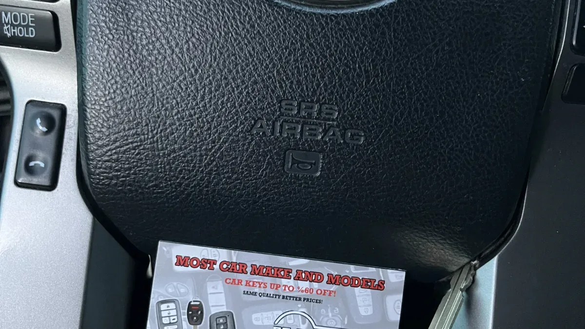 Same-day 2000 Toyota Land Cruiser key replacement in Santa Paula CA
