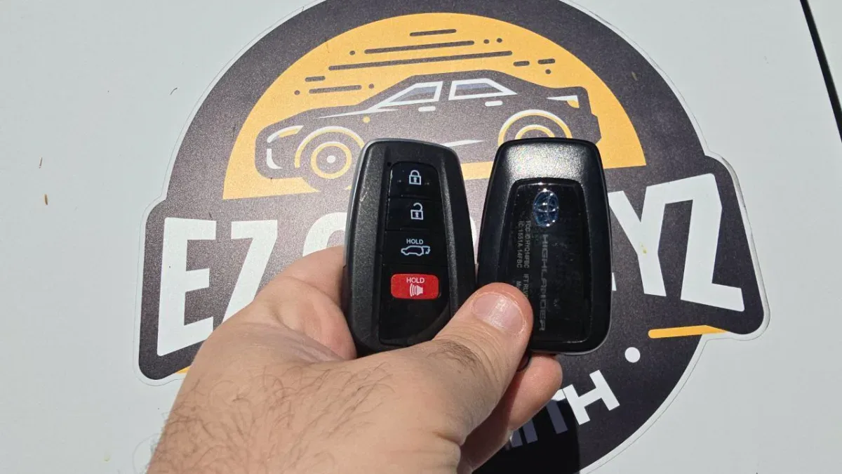 Mobile 2002 Toyota Sienna key replacement at your location in Ventura CA