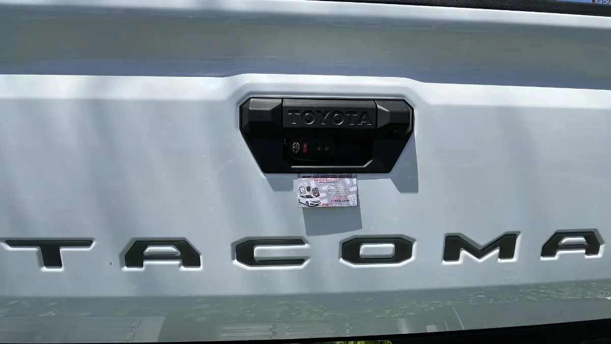 Low cost 2015 Toyota Tacoma car key service by EZ Car Keyz Oxnard CA