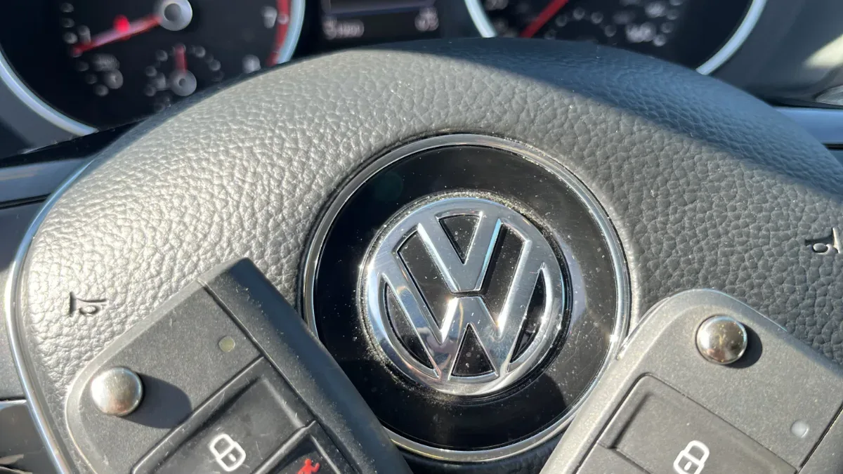 Affordable 2010 Volkswagen Tiguan key replacement by EZ Car Keyz in Camarillo CA