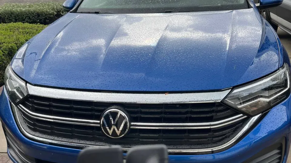 2020 Volkswagen Tiguan Affordable Key Replacement - EZ Car Keyz Thousand Oaks 2020 Volkswagen Tiguan key replaced in your driveway in Thousand Oaks CA