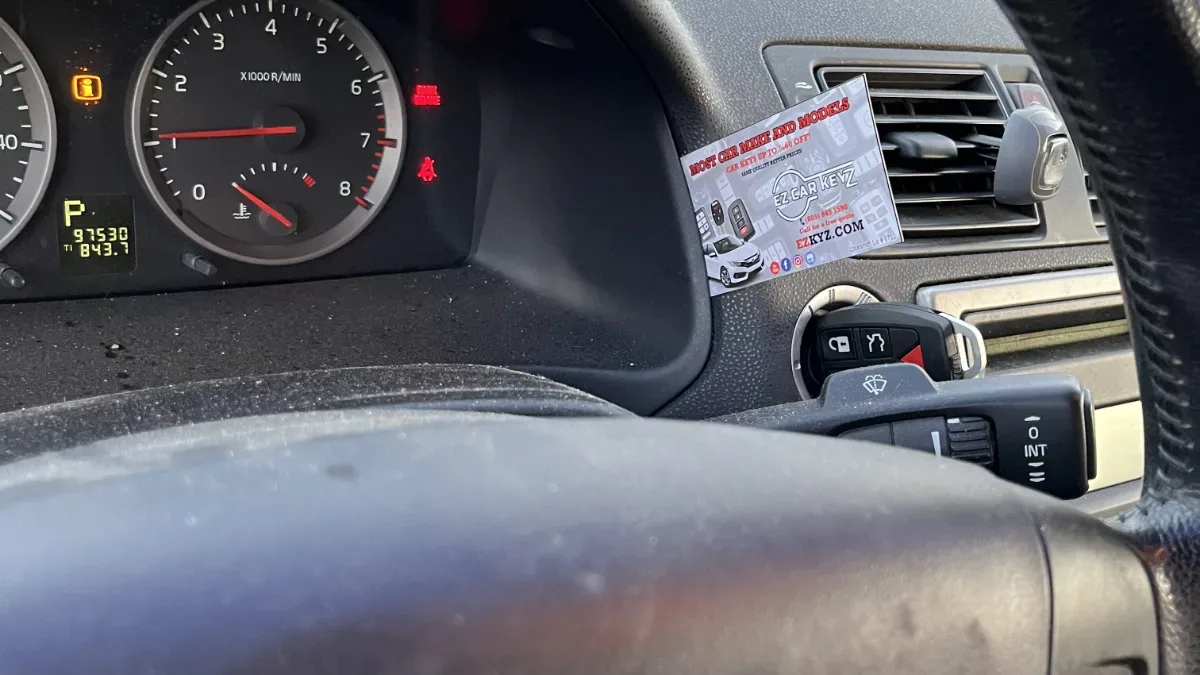 Licensed locksmith replacing 2011 Volvo C70 key in Oxnard CA