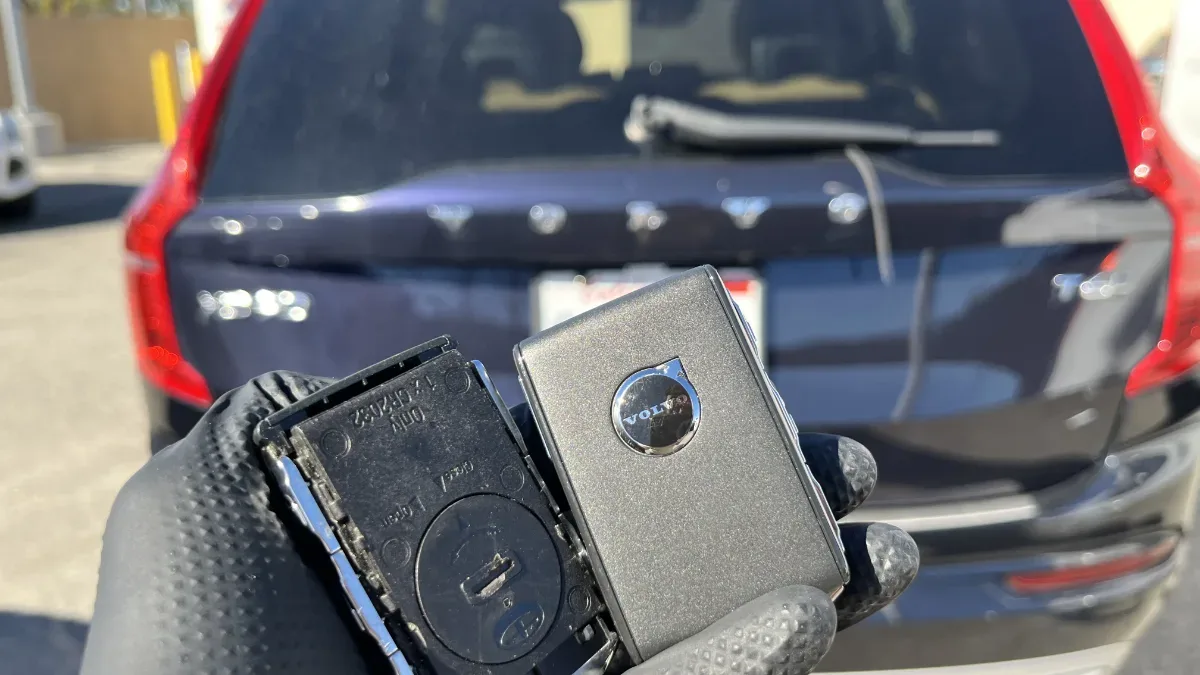 Quick turnaround 2020 Volvo S90 car key by EZ Car Keyz in Oxnard CA