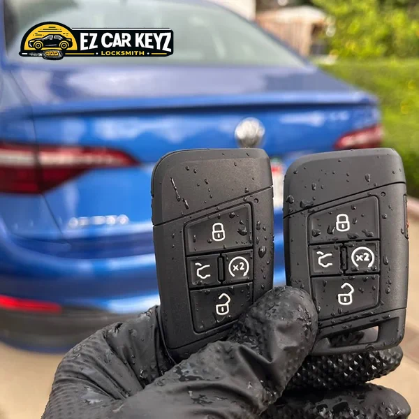 Key fob opened for battery replacement by EZ Car Keyz in Ventura County