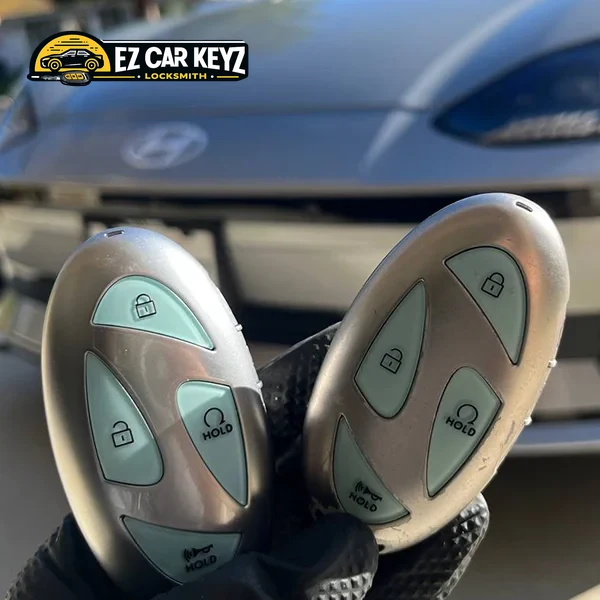 EZ Car Keyz van responding to lockout call by EZ Car Keyz in Ventura County