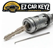 Broken-key emergency on a 2015 Kia Sorento at a parking lot in Santa Barbara, California.
