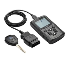 Programming a Philips ID46 Crypto transponder for a 2015 Honda Civic at a residence in Montecito, California.